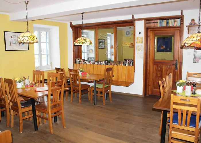 Deutsches Haus 酒店 Waal